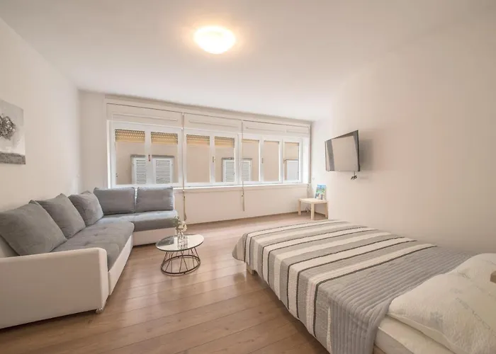 View Апартаменты Задар